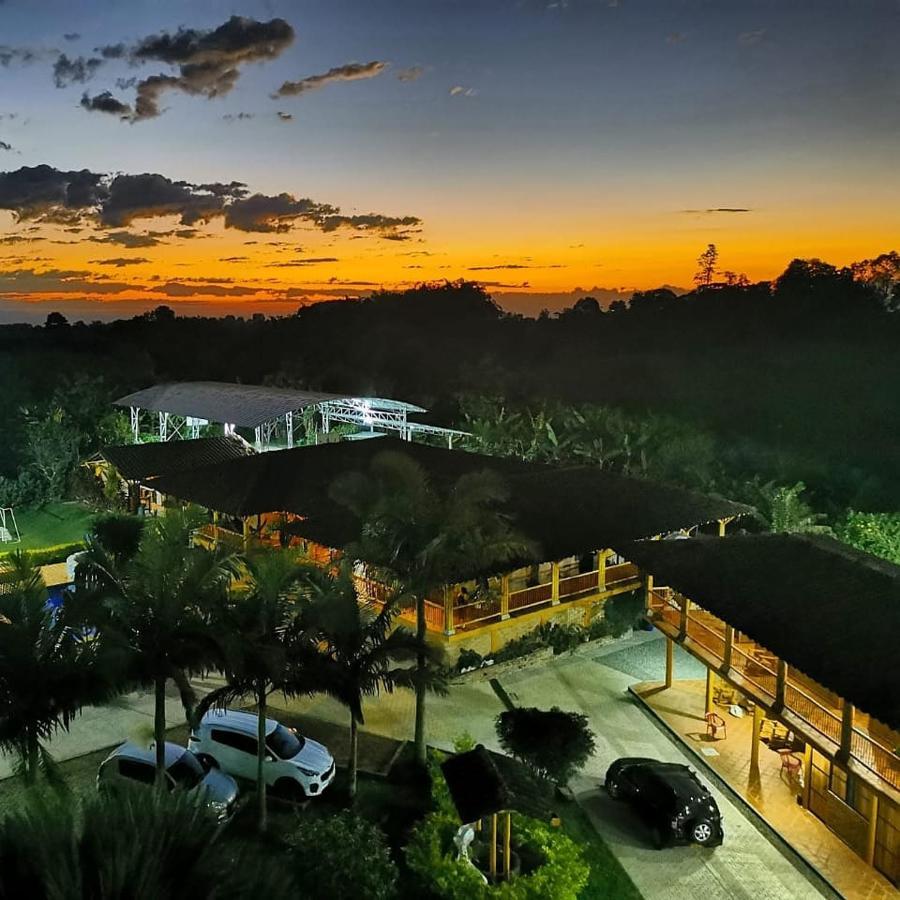 Finca Hotel El Diamante Calarcá Exterior foto